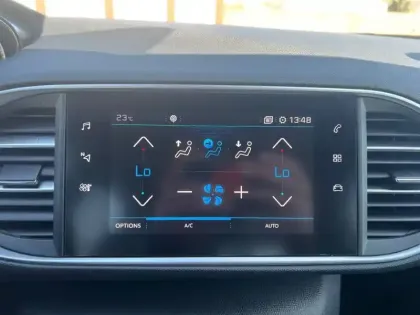 Photo 15 Peugeot 308 Gén. II Ph2 GT Line 5