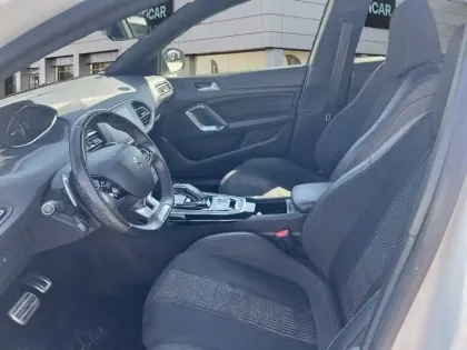 Photo 31 Peugeot 308 Gén. II Ph2 GT Line 5