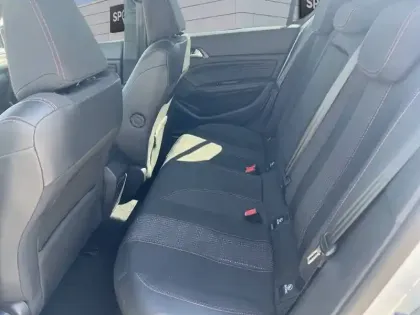 Photo 32 Peugeot 308 Gén. II Ph2 GT Line 5