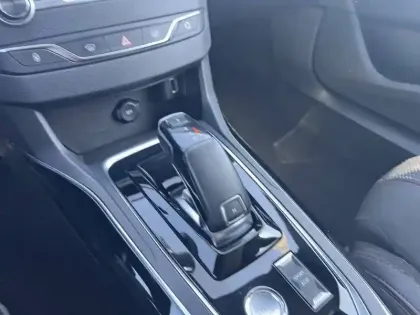 Photo 64 Peugeot 308  BlueHDi 130ch S&S EAT8