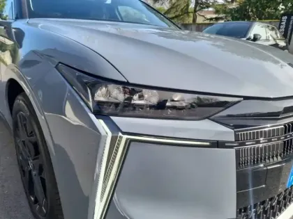 Photo 15 DS DS 4 N°4 Hybride 145 e-DCT6