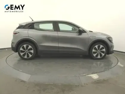 Photo 9 Renault Megane  E-Tech EV60 130ch super charge