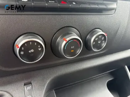 Photo 22 Renault Master  FGN TRAC F3500 L3H3 BLUE DCI 135