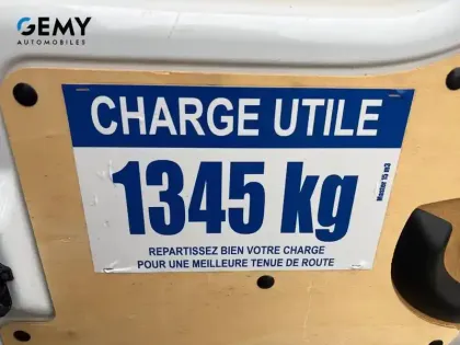 Photo 16 Renault Master  FGN TRAC F3500 L3H3 BLUE DCI 135