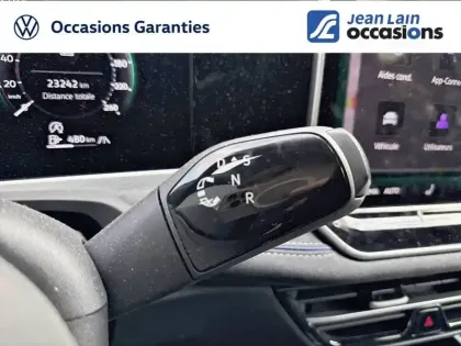 Photo 15 Volkswagen Passat  1.5 eTSI OPF 150 DSG7