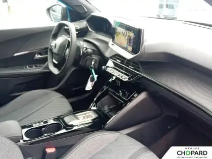 Photo 12 Peugeot 2008  Hybrid 145 e-DCS6