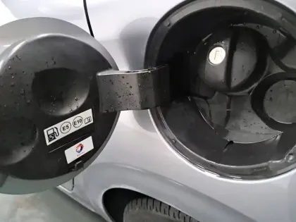 Photo 19 Peugeot 208  PureTech 110ch S&S EAT6