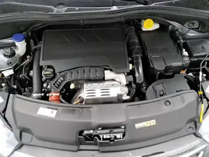 Photo 52 Peugeot 208  PureTech 110ch S&S EAT6