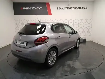 Photo 44 Peugeot 208  PureTech 110ch S&S EAT6