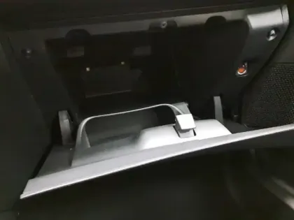 Photo 68 Peugeot 208  PureTech 110ch S&S EAT6