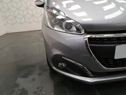 Photo 48 Peugeot 208  PureTech 110ch S&S EAT6