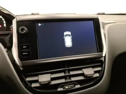 Photo 77 Peugeot 208  PureTech 110ch S&S EAT6