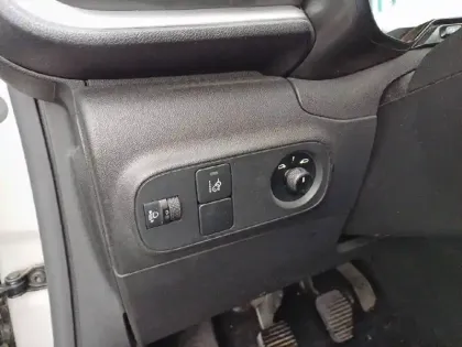 Photo 46 Citroën C3  BlueHDi 100 S&S BVM6