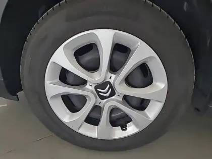 Photo 84 Citroën C3  BlueHDi 100 S&S BVM6