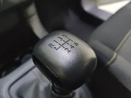 Photo 85 Citroën C3  BlueHDi 100 S&S BVM6