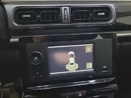 Photo 91 Citroën C3  BlueHDi 100 S&S BVM6