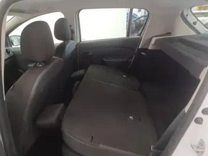 Photo 27 Dacia Sandero  SCe 75