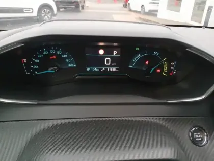 Photo 11 Peugeot 208  Electrique 50 kWh 136ch