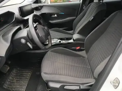 Photo 8 Peugeot 208  Electrique 50 kWh 136ch