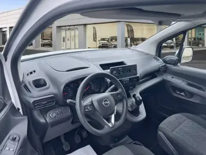 Photo 7 Opel Combo  CARGO 1.5 100 CH S/S L1H1 BVM6 STANDARD