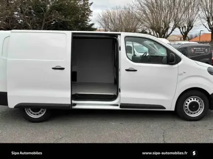Photo 32 Fiat Scudo  FOURGON BLUEHDI 120 XL S&S BVM6