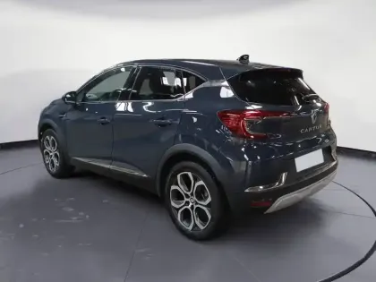 Photo 42 Renault Captur  E-Tech full hybrid 145