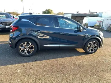 Photo 61 Renault Captur  E-Tech full hybrid 145