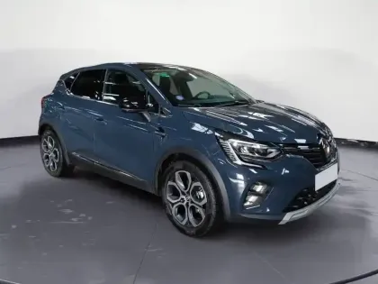 Photo 46 Renault Captur  E-Tech full hybrid 145