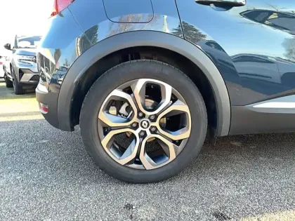 Photo 116 Renault Captur  E-Tech full hybrid 145
