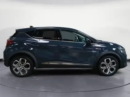 Photo 45 Renault Captur  E-Tech full hybrid 145