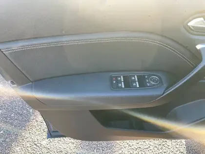 Photo 26 Renault Captur Gén. II (HJB) Ph2 Techno 5