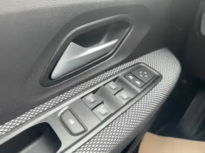 Photo 28 Dacia Sandero  ECO-G 100 GSR2