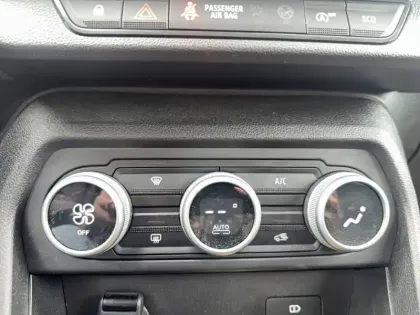 Photo 40 Dacia Sandero  ECO-G 100 GSR2