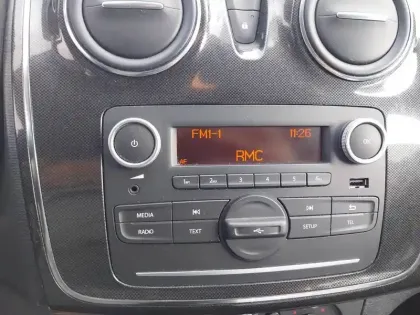 Photo 21 Dacia Sandero  SCe 75