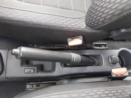 Photo 24 Dacia Sandero  SCe 75