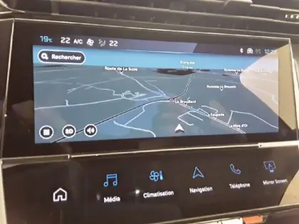 Photo 34 Peugeot 308  Hybrid 145 e-DCS6