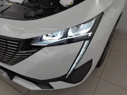 Photo 57 Peugeot 308  Hybrid 136 e-DCS6