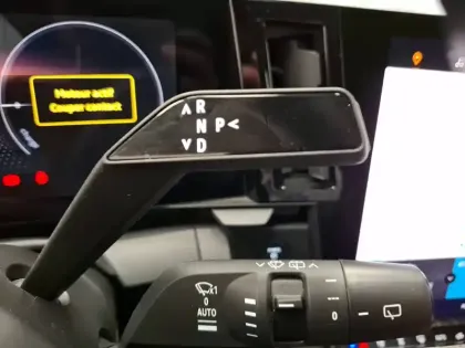 Photo 31 Renault Megane  E-Tech EV60 130ch super charge