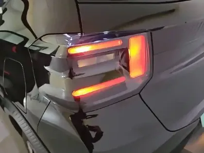 Photo 16 Citroën C3  Turbo 100 ch BVM6