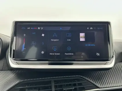 Photo 21 Peugeot 208  Hybrid 110 ch e-DCS6