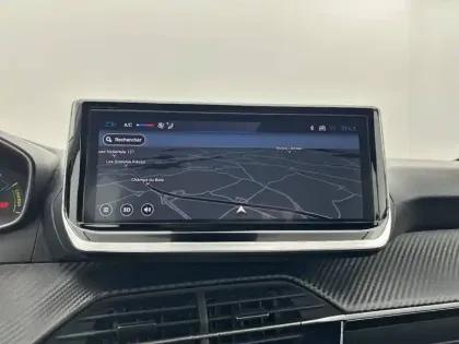 Photo 22 Peugeot 208  Hybrid 110 ch e-DCS6