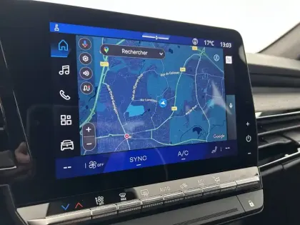 Photo 71 Renault Austral  E-Tech full hybrid 200 GSR2