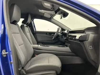 Photo 78 Renault Austral  E-Tech full hybrid 200 GSR2