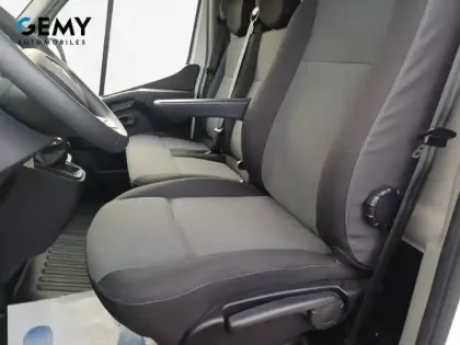 Photo 8 Renault Master  FGN TRAC F3500 L3H3 BLUE DCI 135