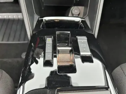 Photo 13 Citroën C4 Gén. III Ph1 NG YOU 5