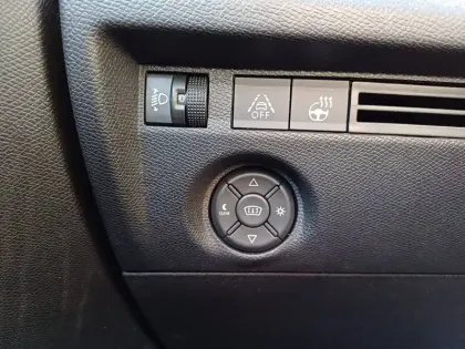 Photo 26 Citroën C4  PureTech 130 S&S EAT8