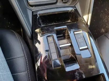 Photo 21 Citroën C4  PureTech 130 S&S EAT8