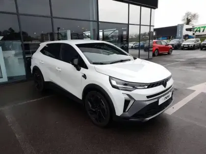 Photo 6 Renault Symbioz  E-Tech full hybrid 145