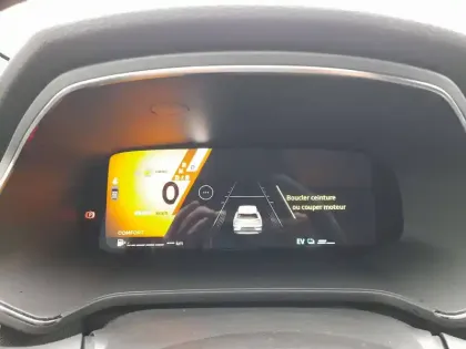 Photo 8 Renault Symbioz  E-Tech full hybrid 145