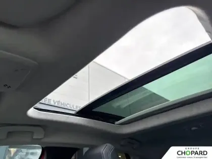 Photo 19 Citroën C4 e- 136 ch Automatique